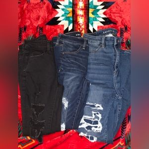SOLD-AMERICAN EAGLE skinny ripped jeans